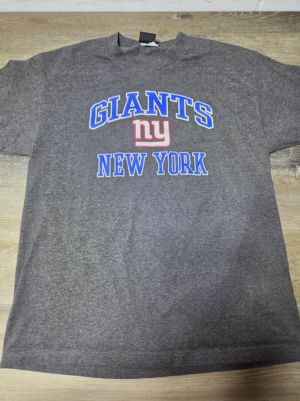 NFL Team Apparel New York Giants T-Shirt Men's L Gray Spell Out